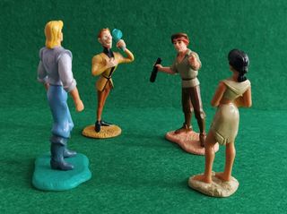 4 Figuras de "Pocahontas" (Disney, 1995).