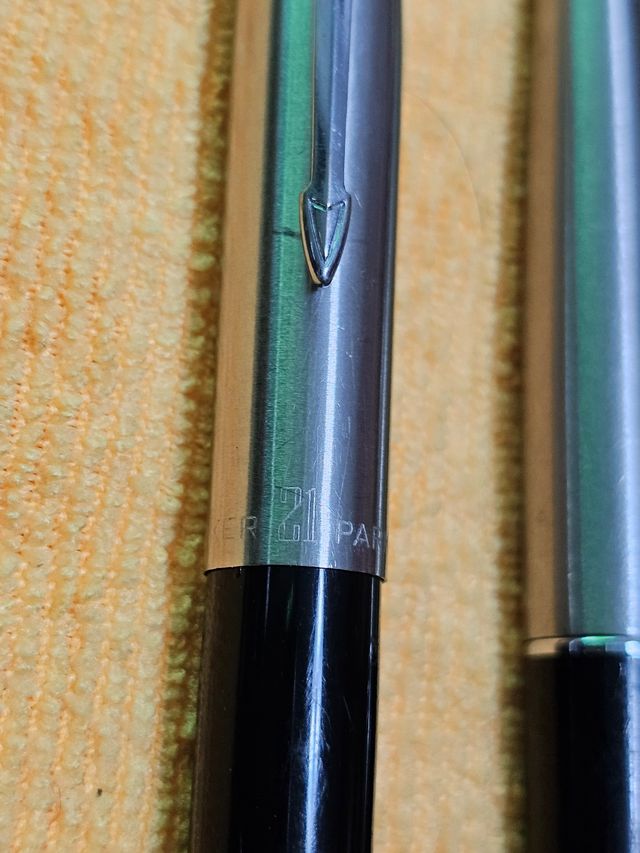 CONFEZIONE DI PENNE STILOGRAFICHE PARKER