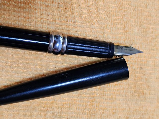 CONFEZIONE DI PENNE STILOGRAFICHE PARKER