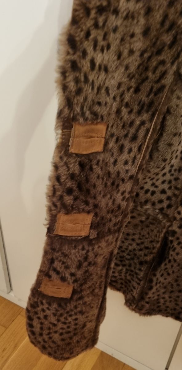 Chaqueta de piel vuelta