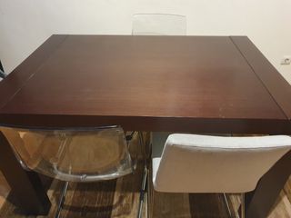 Mesa de comedor extensible de madera