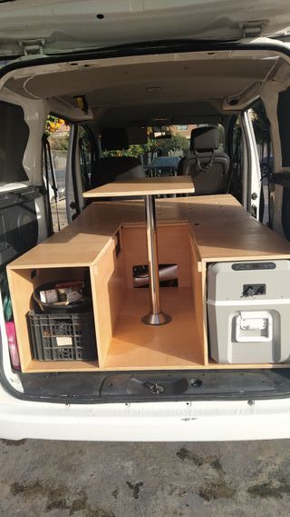 CAMPER: Furgoneta Nissan NV200 camperizada