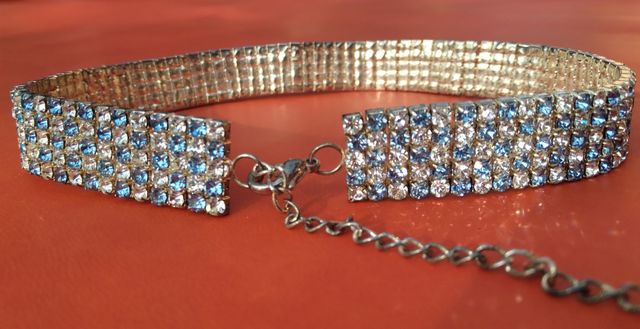 Collana vintage a girocollo con 5 file cristalli