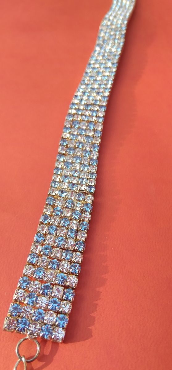 Collana vintage a girocollo con 5 file cristalli