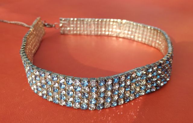 Collana vintage a girocollo con 5 file cristalli