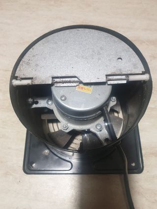 Ventilatore assiale piccolo.