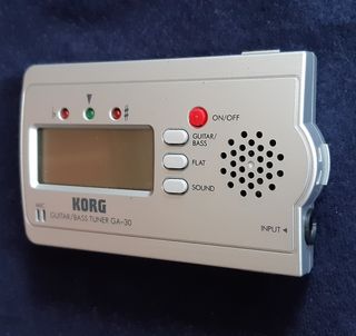 Afinador Korg guitarra / bajo