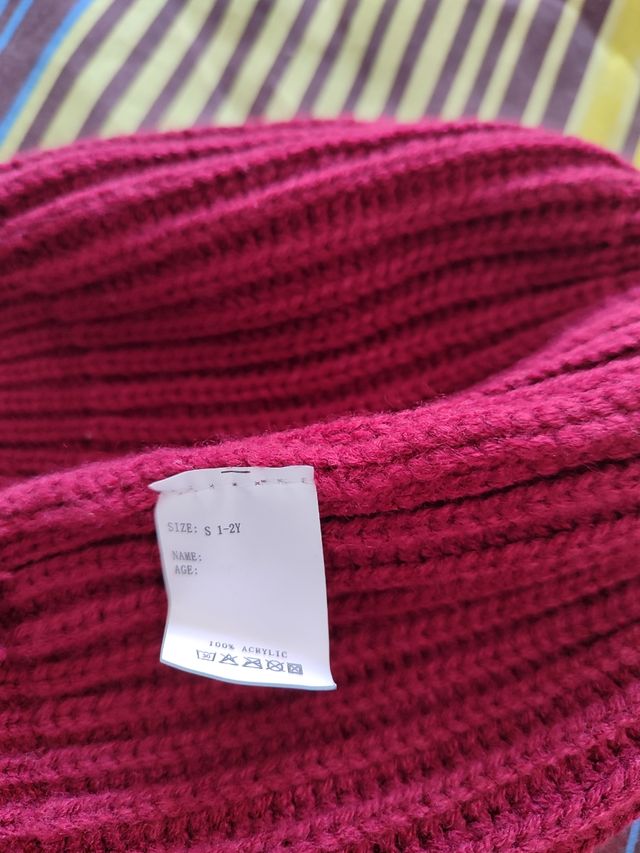 Gorro invierno niña color granate