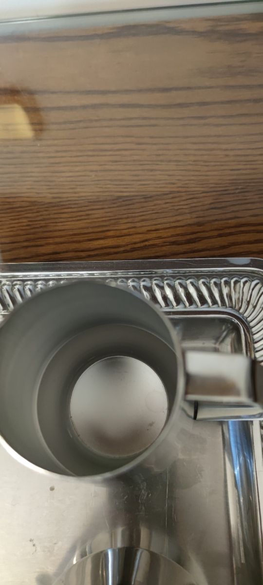 Juego de café de acero inoxidable.