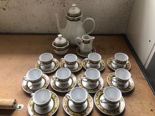 JUEGO DE CAFE DE PORCELANA