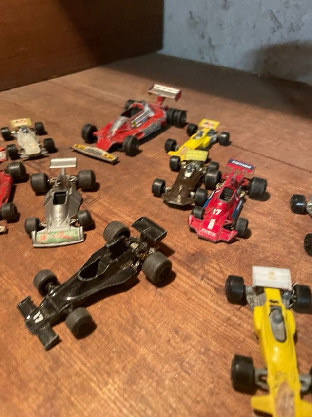 lotto macchinine formula uno