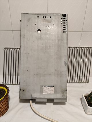 Barbacoa Eléctrica   MIELE KM 78 