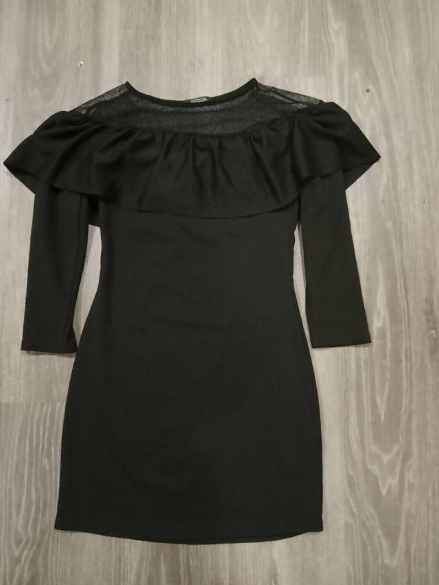 Vestido negro lefties