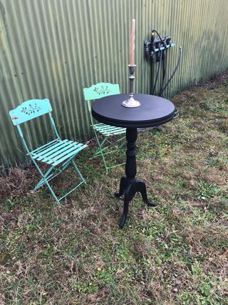 Mesa de bar de metal