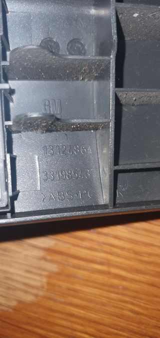 Moldura luces Salpicadero Opel Astra H