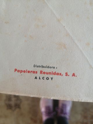 Libro francés antiguo año 1957