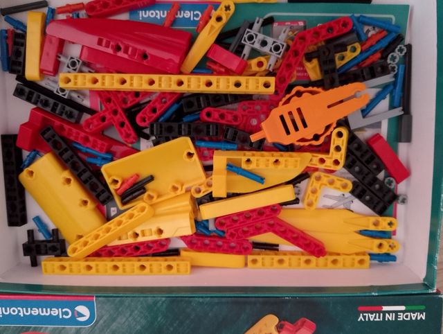 costruzioni Scienza e gioca