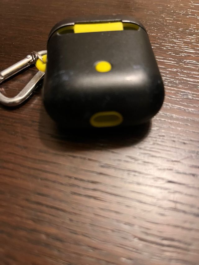 Airpods case