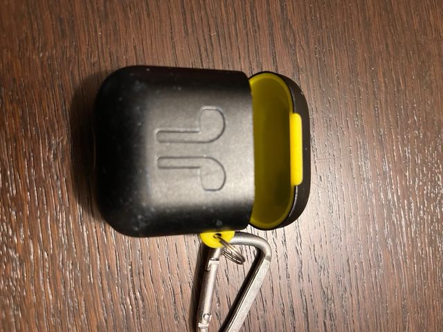 Airpods case