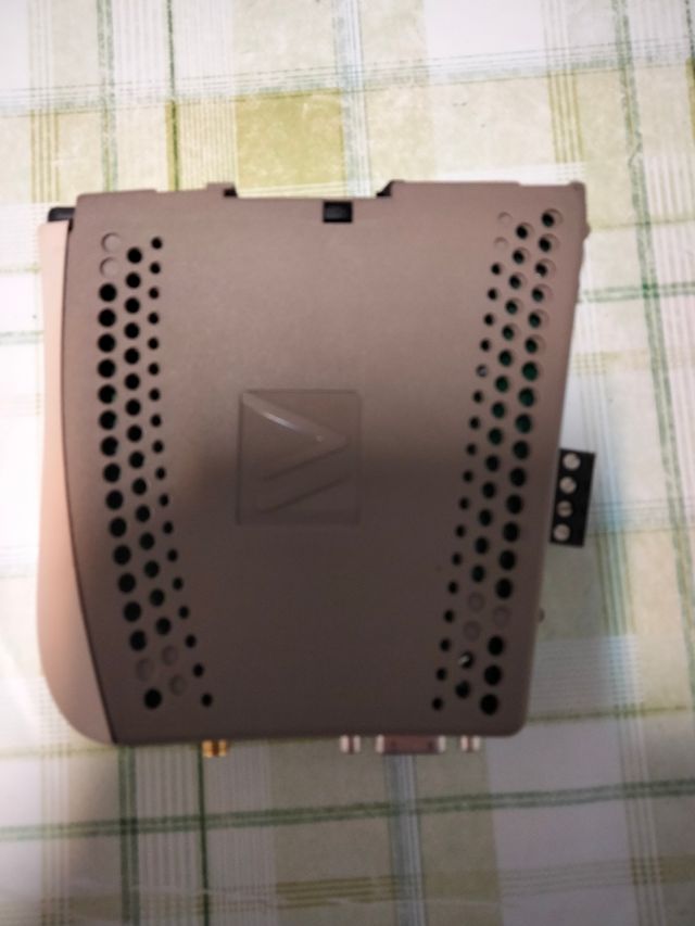 Módem GSM GDW-11 485