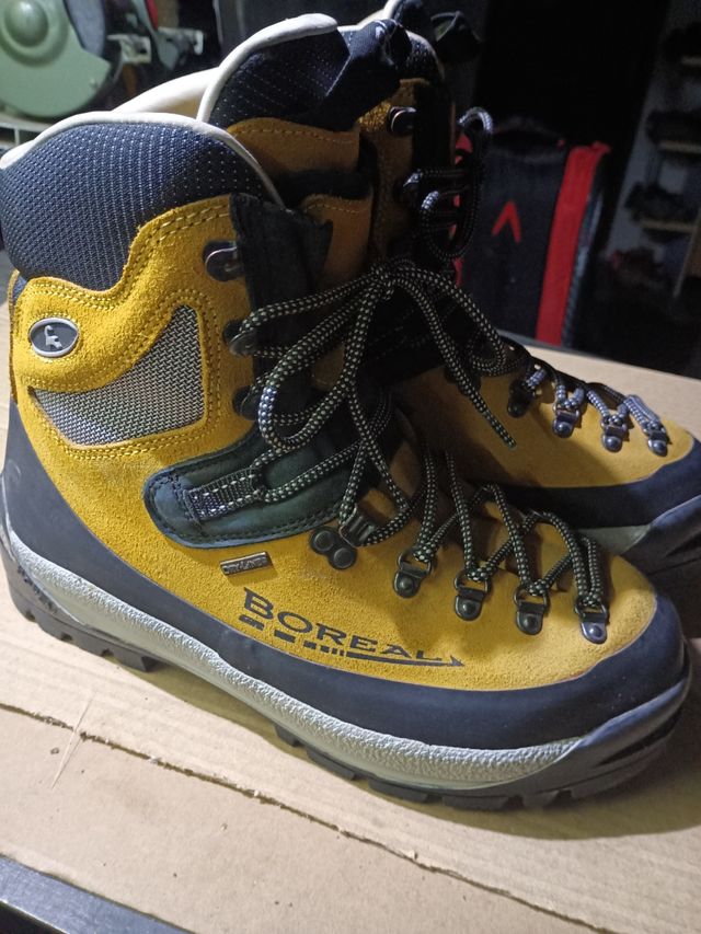 Botas alta montaña n42