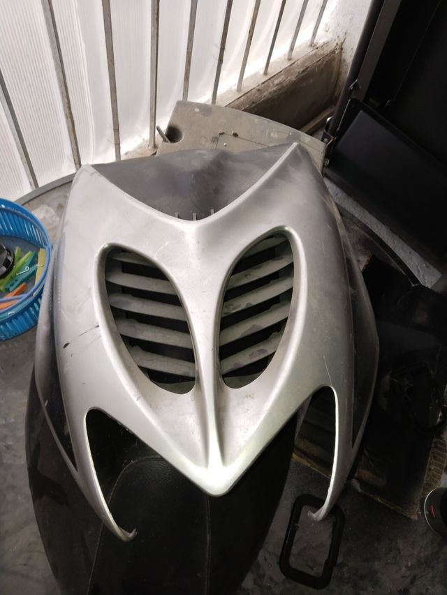 ♻️Calandra frontal  + bajos H♻️