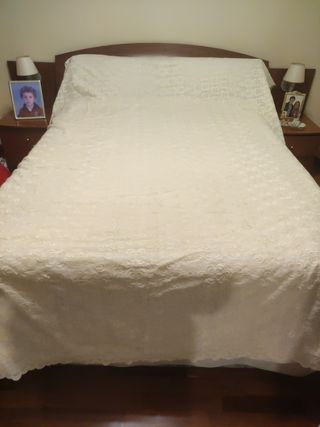 Colcha antigua cama 1,35