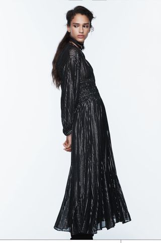 vestido de rayas metalizadas ZARA