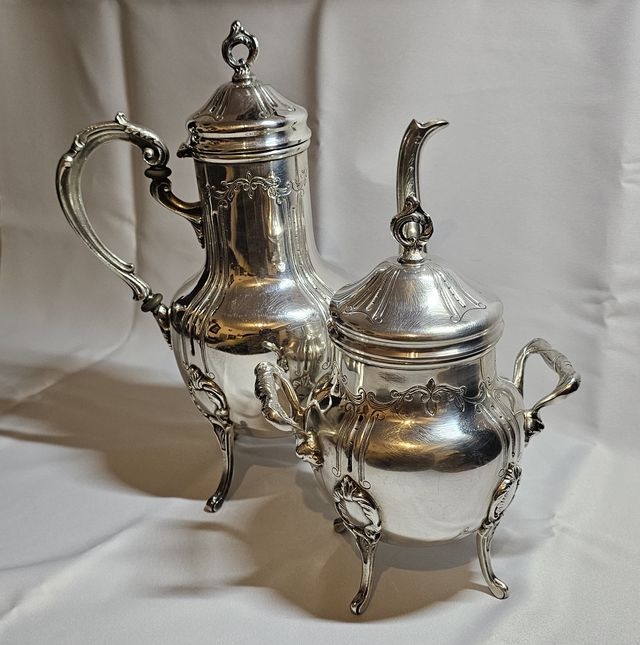 Set caffettiera/teiera e zuccheriera