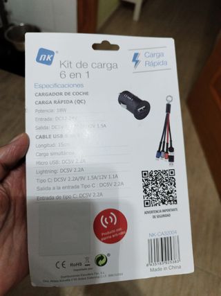 Cargador de móvil para coche