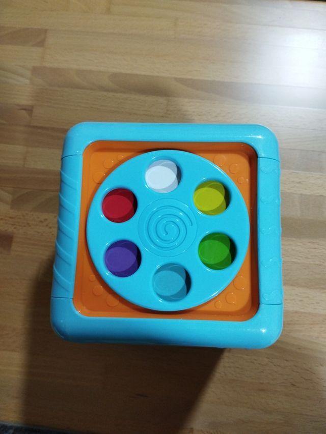 cubo sensorial Juguettos