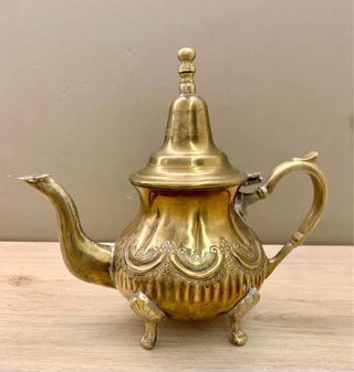 ANTIGUA TETERA DE LATON