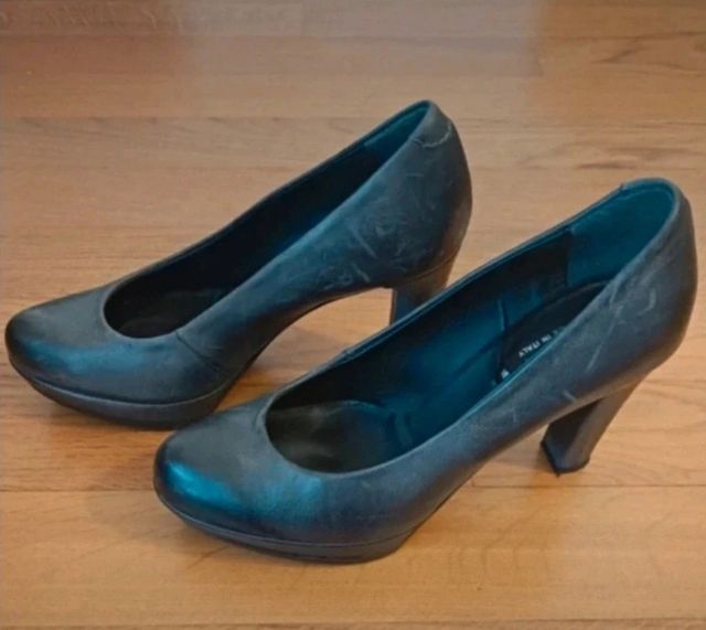 Décolleté grigio scuro