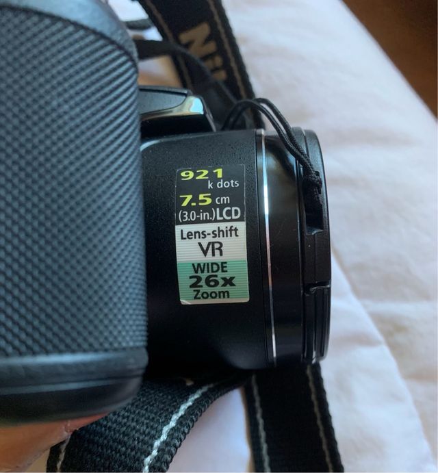 Cámara compacta Nikon Coolpix L810