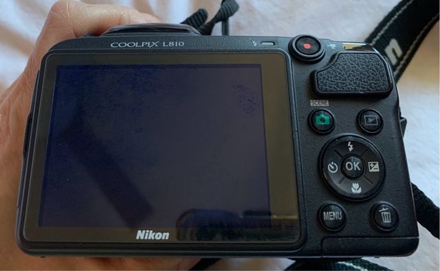 Cámara compacta Nikon Coolpix L810
