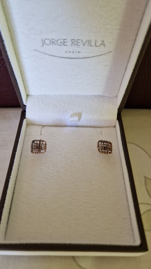 Pendientes de plata. Jorge Revilla