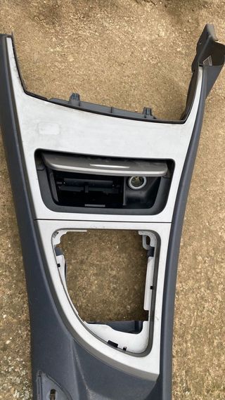 Consola central serie 1 e87 e88 e81