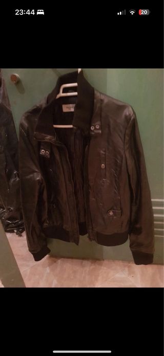 cazadora cuero mujer