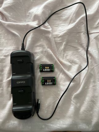 OIVO Cargador para Xbox con 2x4800mWh 