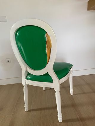 Sillas isabelinas tapizado pata de gallo