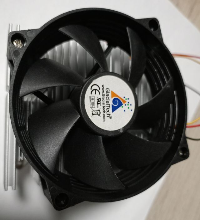 Intel Pentiun 05 D915 2,80 GHZ