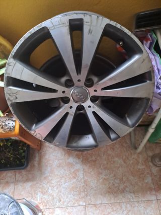 Llanta 18''