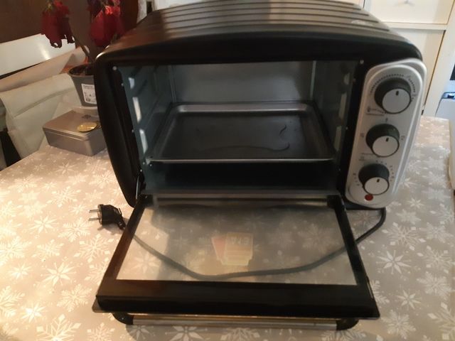 Forn sobre taula horno