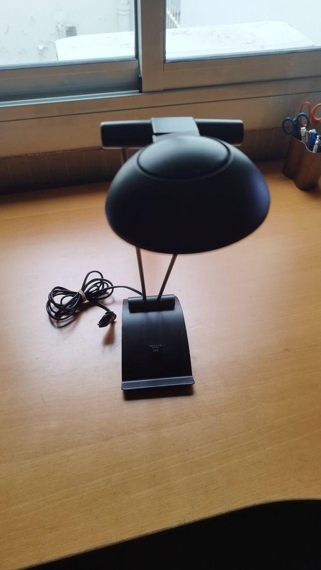 Lampara mesa escritorio IKEA