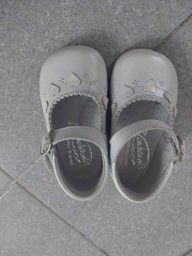 Zapatos de niñaNO HAGO ENVÍOS