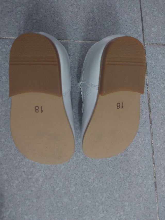 Zapatos de niñaNO HAGO ENVÍOS