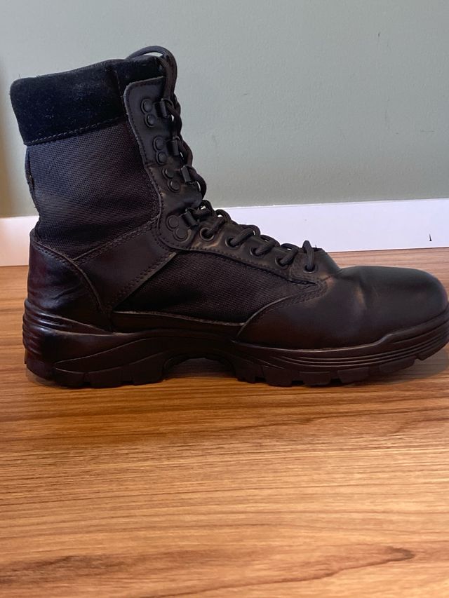 BOTAS MILITARES TALLA 43