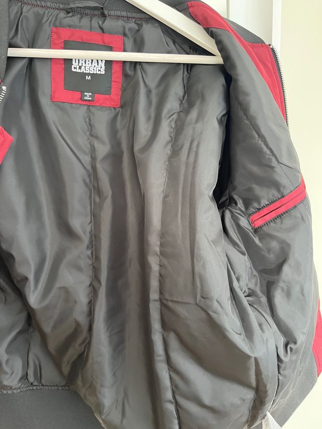 Bomber Urban Classics Nueva con etiqueta