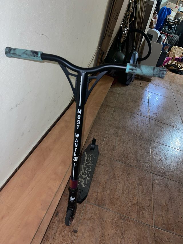 patinete scooter de saltos