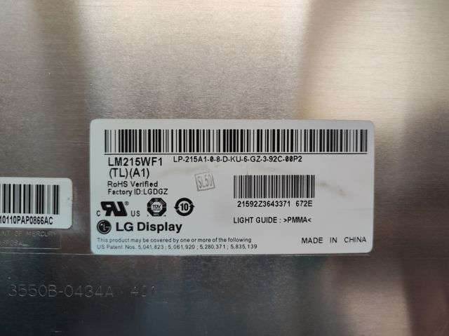 Pantalla LM215WF1 LG Display 